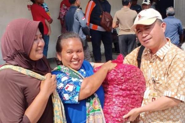 Gelar Operasi Pasar Bawang Lagi, Kementan: Harga Berangsur Turun