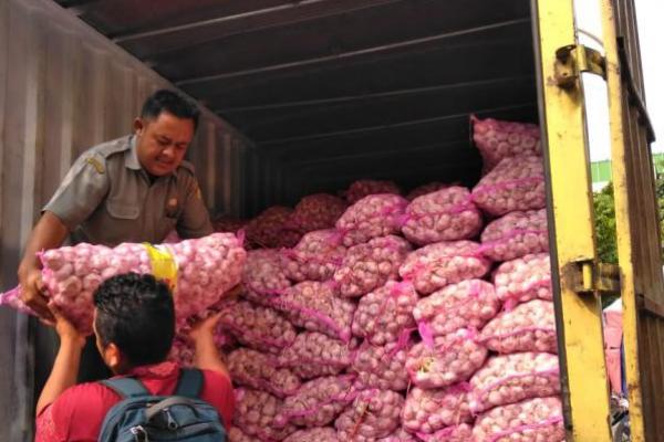 Gebrak Operasi Pasar Bawang Putih di 40 Pasar Jakarta, Kementan Sasar Pedagang Eceran