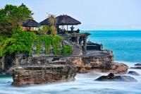  Kunjungan Pelancong Tanah Lot  Melorot, Ini Penyebabnya