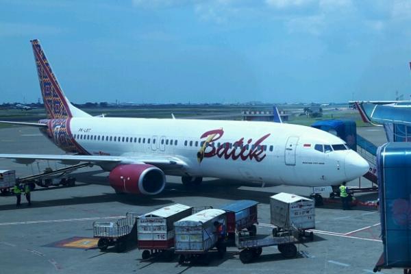 Tarif Batas Atas Pesawat Terbang Turun 12%-16% Mulai Besok