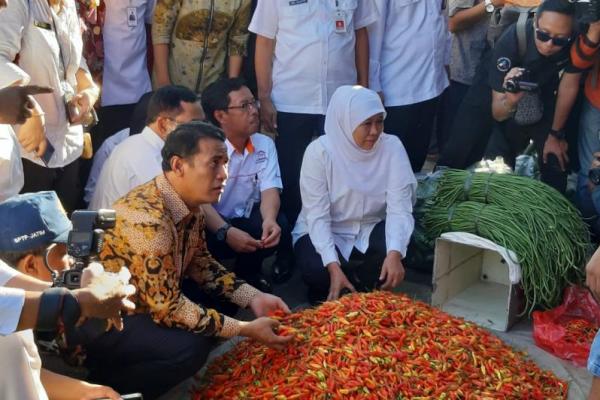 Mentan-Gubernur Jatim Gelar Sidak dan OP Bawang Putih Rp 18.000 Per Kg di Pasar Porong Sidoarjo