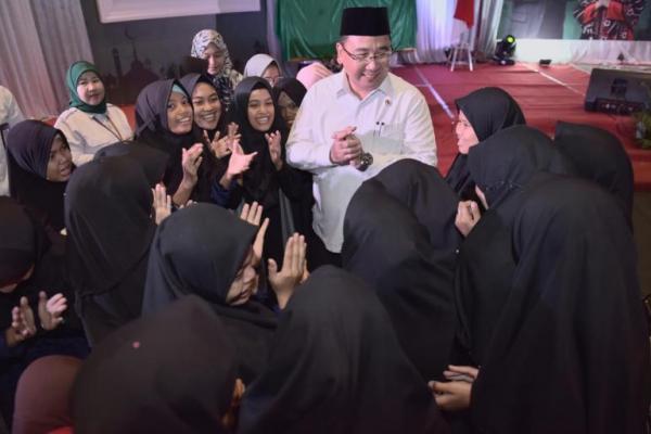 Mendes Eko Optimistis Status Desa Tertinggal Turun Hingga 9.000