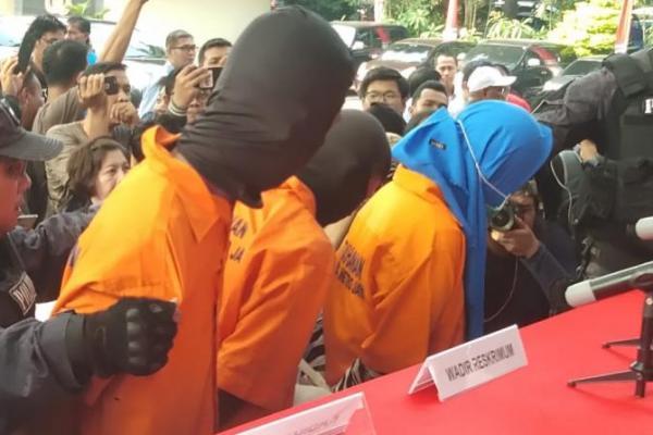 Bukan Membunuh, 2 Eksekutor Awalnya Diminta Bersihkan Gudang oleh AK