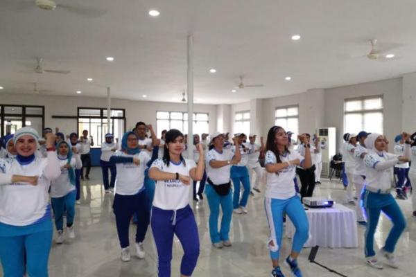 Cegah Neuropati dengan Senam Neuromove