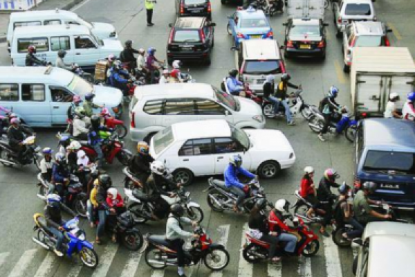 Pengendara Motor Naik Trotoar Akan Ditindak Polisi dan Dishub