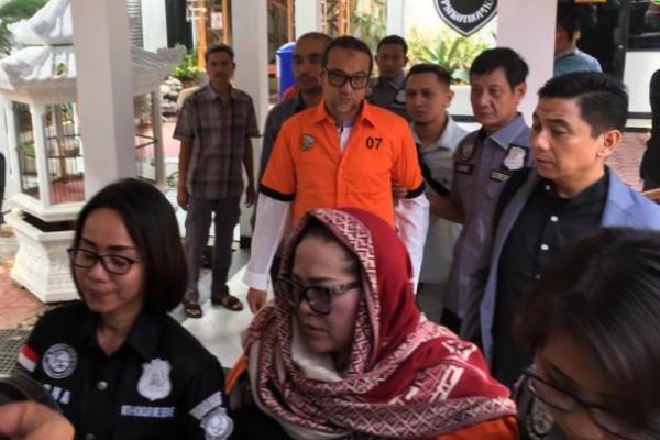 Sebentar Lagi Nunung dan Suami Akan Disidangkan