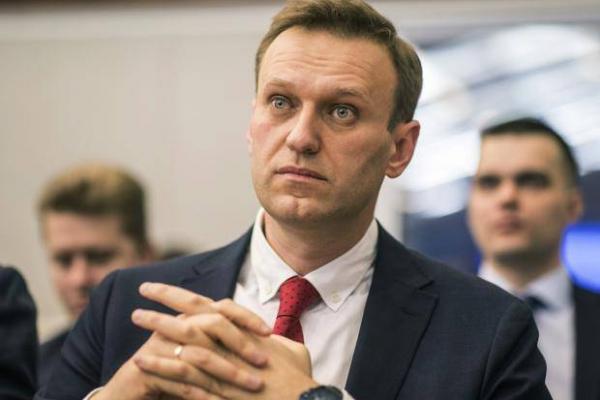 Polisi Rusia Menggerebek Kantor dan Rumah Para Kritikus Putin