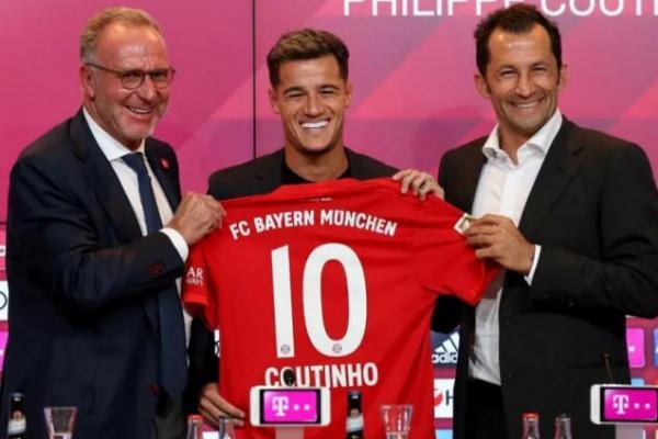 Liverpool Kian Menggila, Coutinho: Saya Tidak Ingin Liat ke Belakang