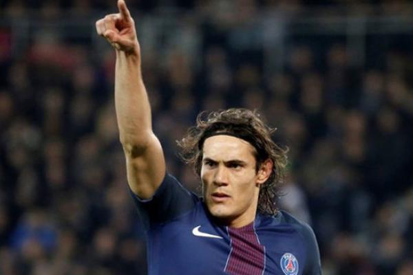 Cavani Mulai Latihan Bersama Skuad MU