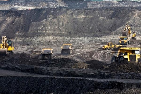 Panja Tegaskan RUU Minerba Telah Dipersiapkan Sejak 2016