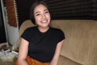Cerita Asmara Manda Cello Lewat "Tak Tergantikan" 
