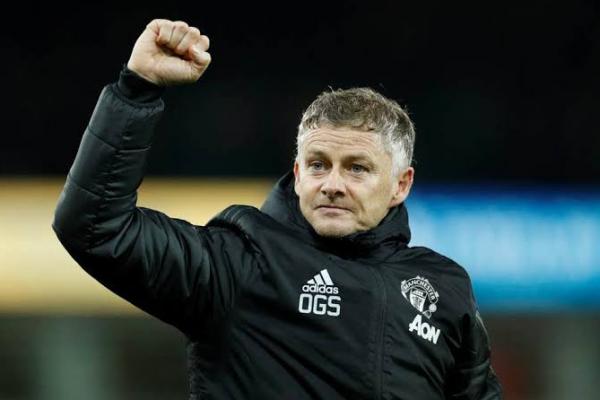 Manchester United Batalkan Rencana Latihan di Dubai, Ini Sebabnya