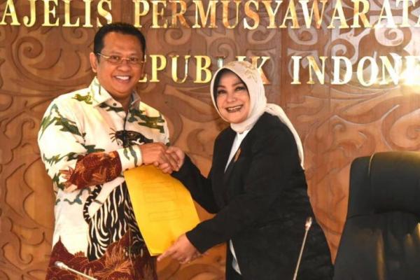  Bamsoet: Kaum Perempuan Harus Tingkatkan Kiprah di Semua Sektor