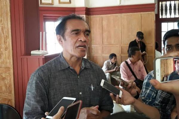Corona Mengganas, Ombudsman: Larang  Pekerja China Masuk Indonesia