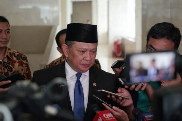 Tangkal Virus Corona, Bamsoet Desak  Pemerintah Keluarkan Travel Warning
