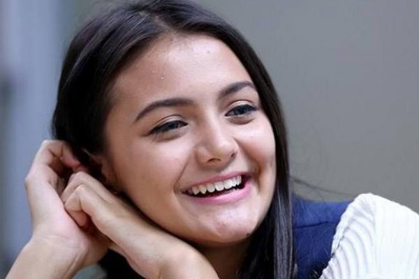 Zodiak Amanda Rawless Yang Perfeksionis