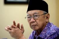 Gus Sholah Tutup Usia