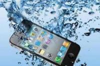  Ponsel Basah Bukan Malapetaka, Begini Cara Mengeringkannya