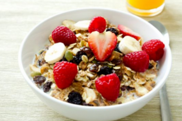 3 Tips Sambut Usia Tua Tetap Sehat