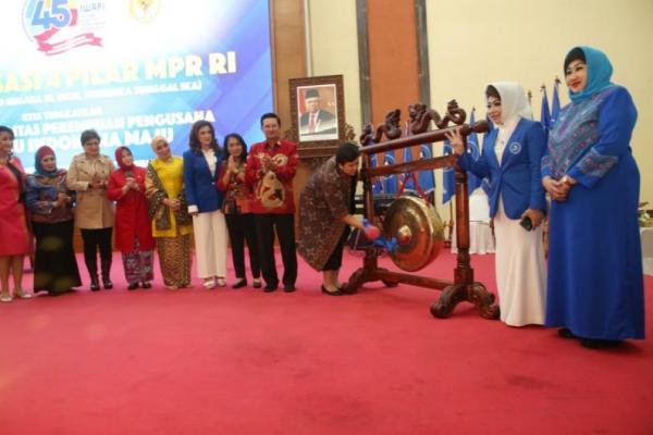 Pimpinan MPR Tegaskan Wanita Indonesia  Sudah Selangkah Lebih Maju