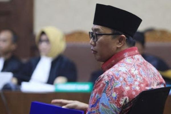Mantan Menpora Didakwa dan Sesiap "Bernyanyi"