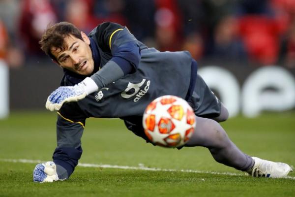   Kasus Pencucian Uang, Aparat Portugal Geledah Rumah Iker Casillas 