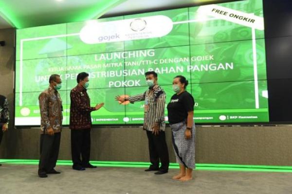 Wow! Gojek Digandeng Kementan Distribusikan Bahan Pangan