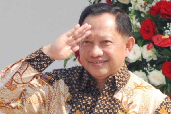 Tito Beri Waktu Tujuh Hari  Kepala Daerah Ubah Fokus APBD