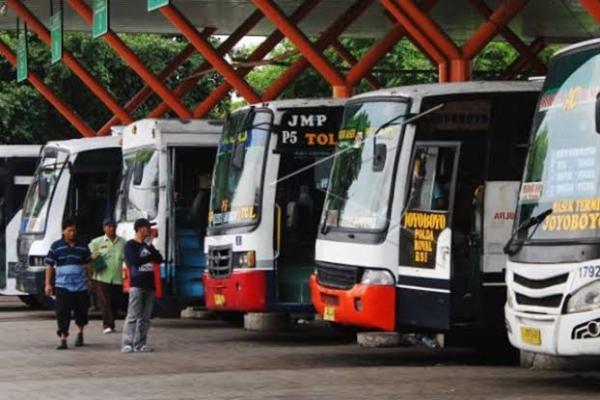 Dihantam Covid-19, Omzet Pengusaha Bus Anjlok 100 Persen