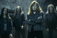 Lelang Gitar Bertandatangan Megadeth Didonasikan untuk Covid-19