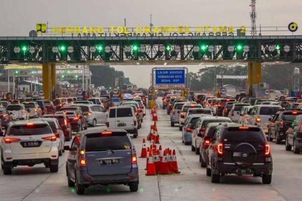  Tak Ada Lagi Kendaraan Pribadi  Keluar-masuk Jabodetabek