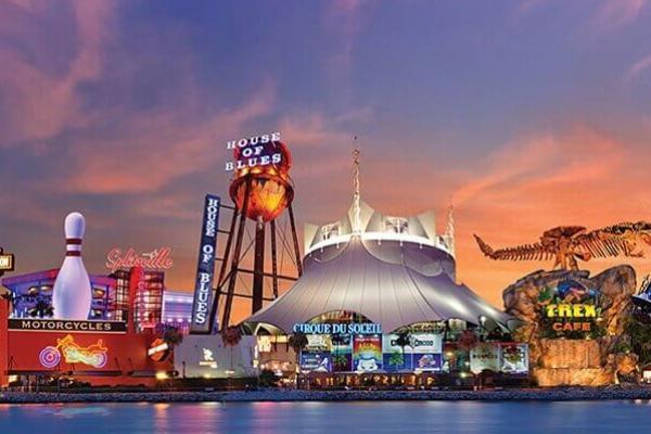 20 Mei, Wisata Disney Spring Florida Dibuka Kembali