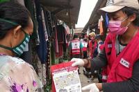 Unilever dan PMI Distribusikan Paket Sejutaan Lebih 