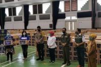 Kemenparekraf Serahkan Bantuan untuk Pekerja Pariwisata Terdampak COVID-19 di Jawa Barat