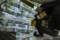 Kasus Corona Menonjak, Dolar AS Terus Anjlok