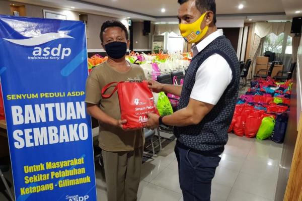 Sambut Idul Fitri 1441 H/2020, ASDP Bagikan Ribuan Paket Sembako
