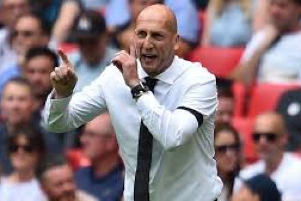 Pelatih Baru Cincinnati Resmi Di Pegang Stam