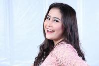 Normal Baru, Prilly Masih Khawatir Pergi ke Mal