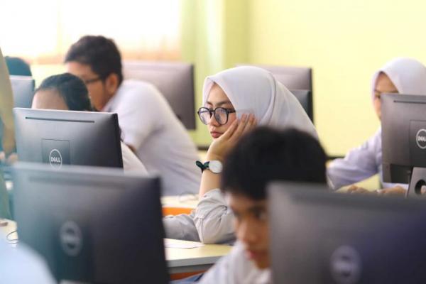 Menutup Sekolah Bukan Berarti Menghentikan Pembelajaran