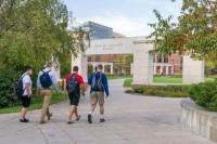 Dampak Covid-19,  Kampus di AS Batasi Pendaftaran Mahasiswa Asing