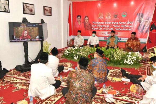 Para Tokoh Nasional Peringati Bulan Bung Karno dan Tujuh Tahun Wafat Taufiq Kiemas