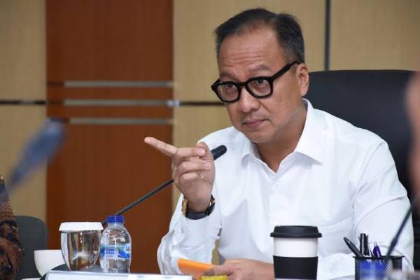 Vaksin Covid-19 Belum Ditemukan, Kemenperin Genjot Industri Alkes dan Farmasi 