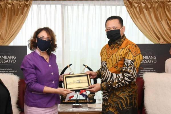 Bekerjasama Sejak 2017, Bamsoet: Tingkatkan Kerjasama Kesehatan Indonesia-Kuba