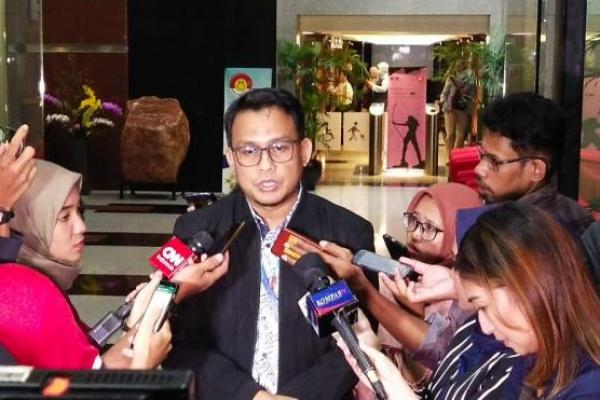 Hari Ini KPK Periksa Saksi dan Tersangka Kasus PT DI