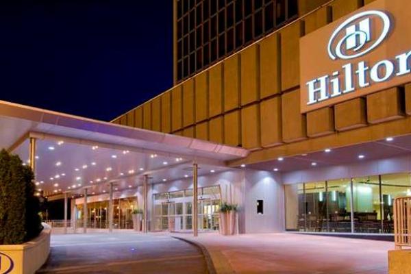   Dihantam Corona, Hilton PHK 2.100 Karyawan