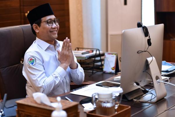 Gus Menteri: "Pengembangan SDM dan Ekonomi Desa Dilakukan Simultan"