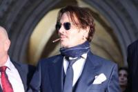 Usaha "The Sun" Batalkan Gugatan Johnny Depp Ditolak
