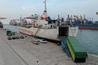 KMP Ferrindo 5 Layani Jakarta-Surabaya