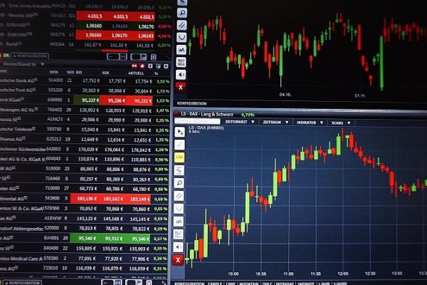   IHSG Diramal Mendatar, Ini Pemicunya