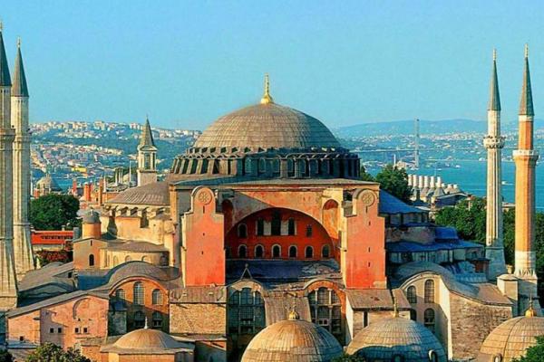 Hagia Sophia Kini Resmi Menjadi Masjid